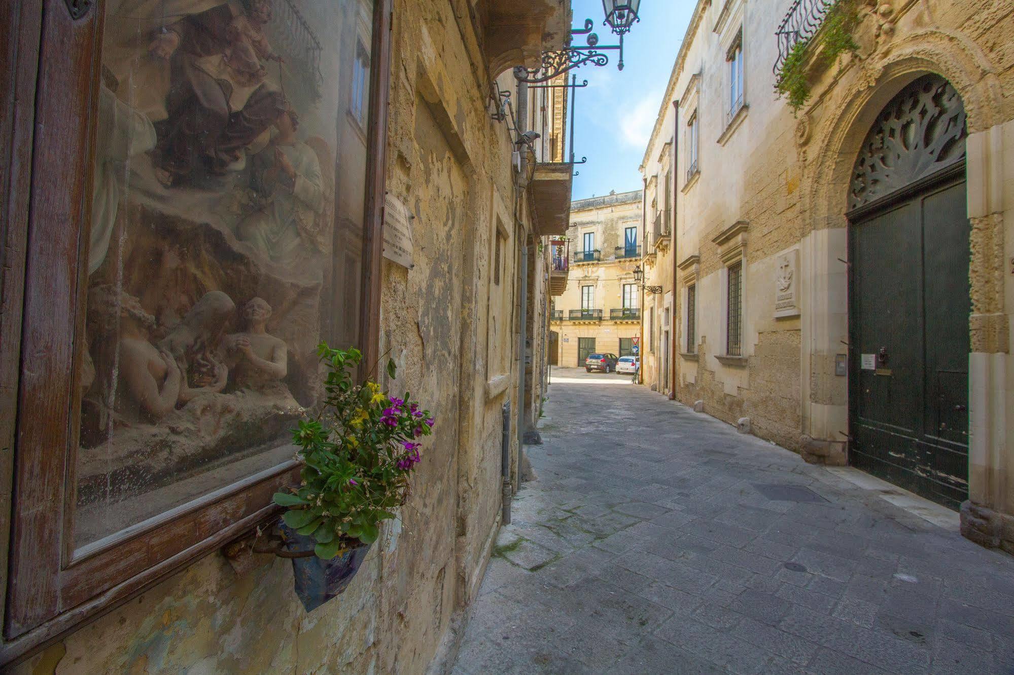 B&B Casa Li Santi Lecce Eksteriør billede
